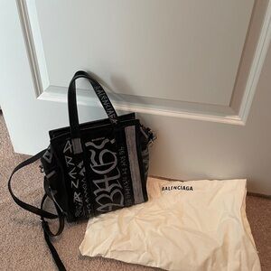 BALENCIAGA
Agneau Graffiti XS Bazar Shopper Tote Black White
